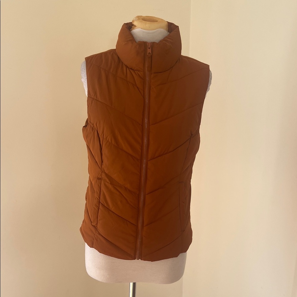 New! Colehaan XS Women's Puffer Vest.
